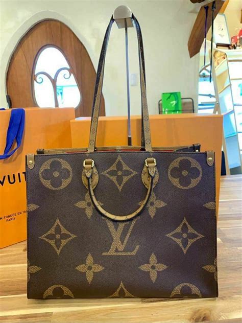 onthe go lv bag|louis vuitton onthego bag.